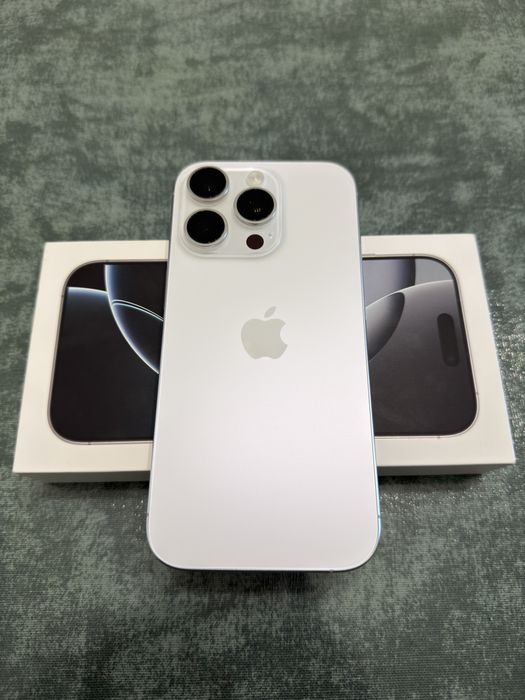iPhone 16 Pro 256GB 100%
