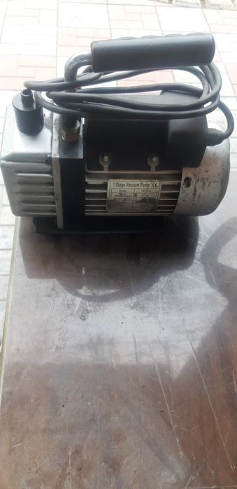 Продам вакуумный насос