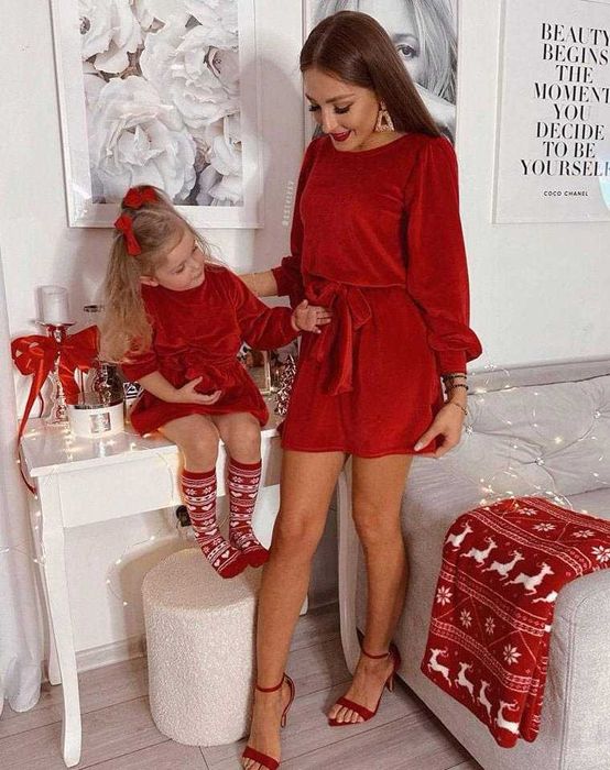 Cordon inclus
Catifea super calitativă elastică