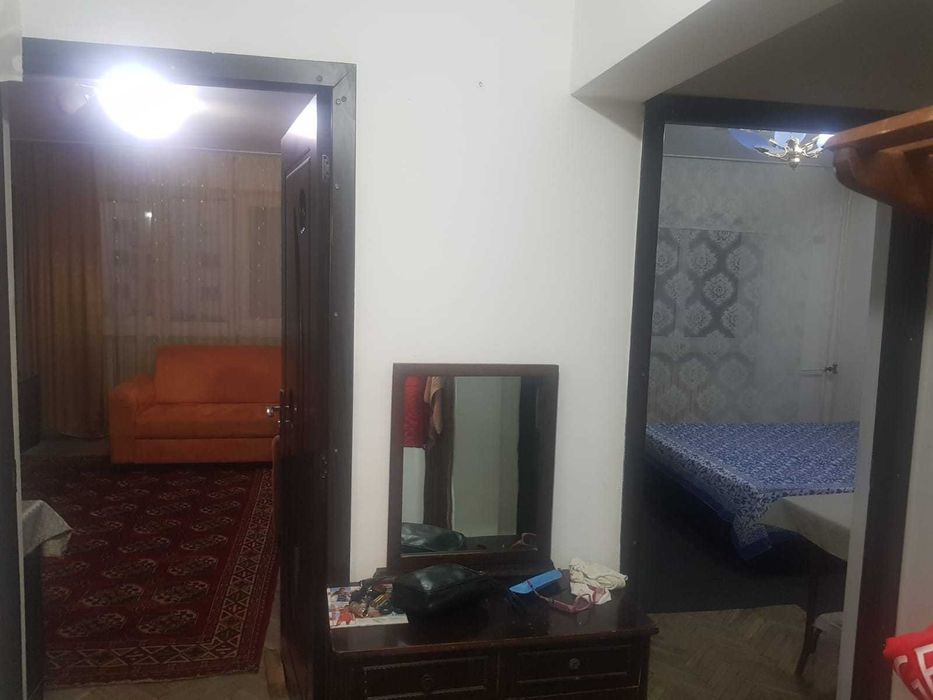 Închiriez apartament 2 camere, zona CET-NORD