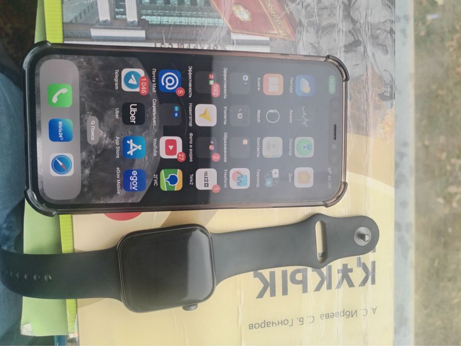 Айфон 12 про 256 гб + watch se 44 mm