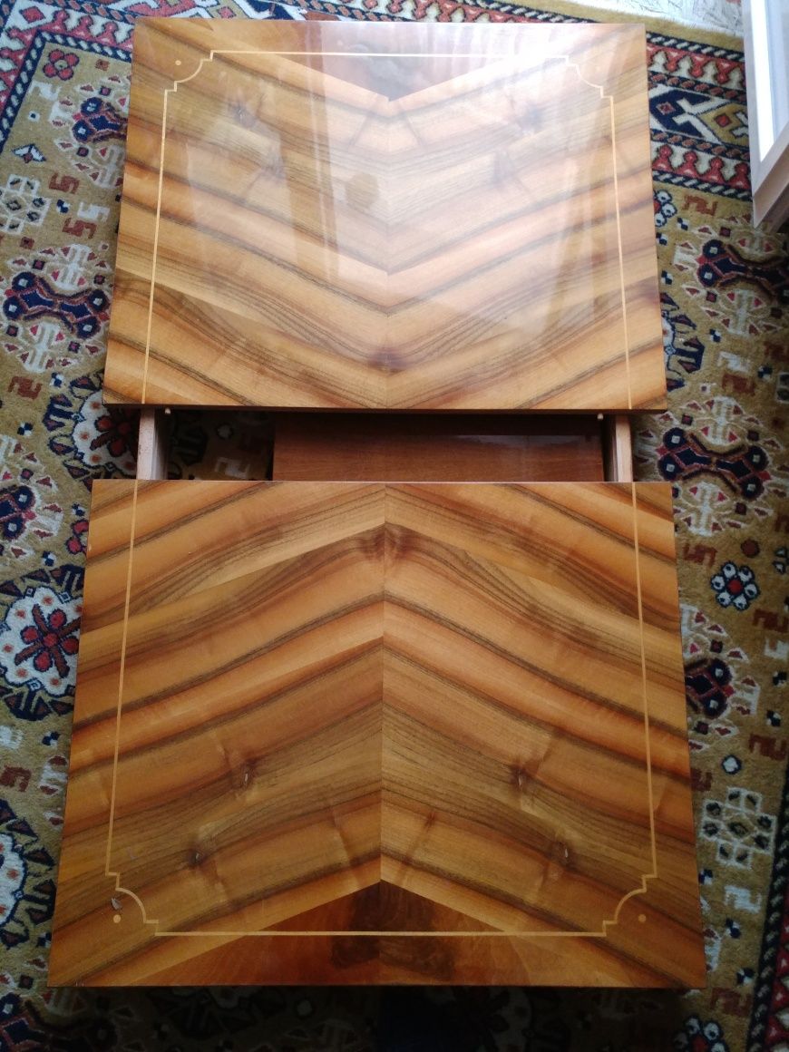 Masa lemn masiv + 4 scaune