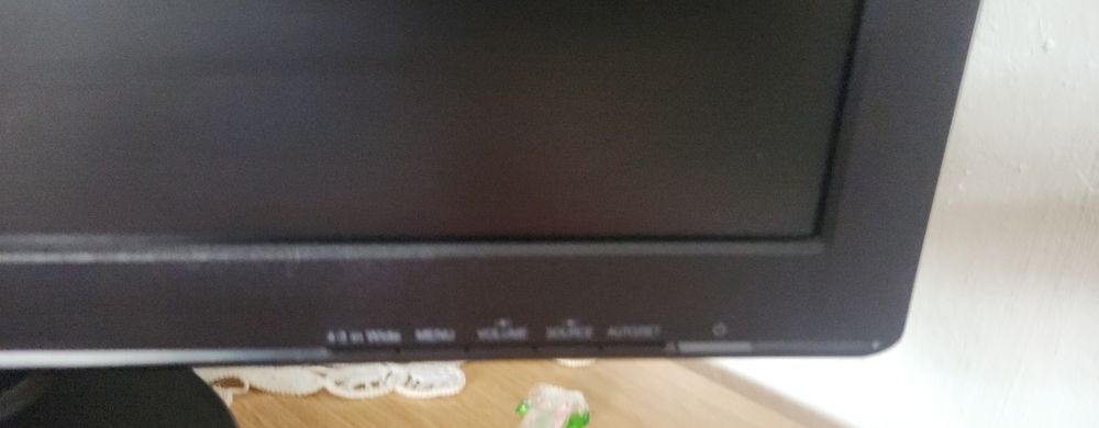 Vand Monitor Pe 24 LG Flatron