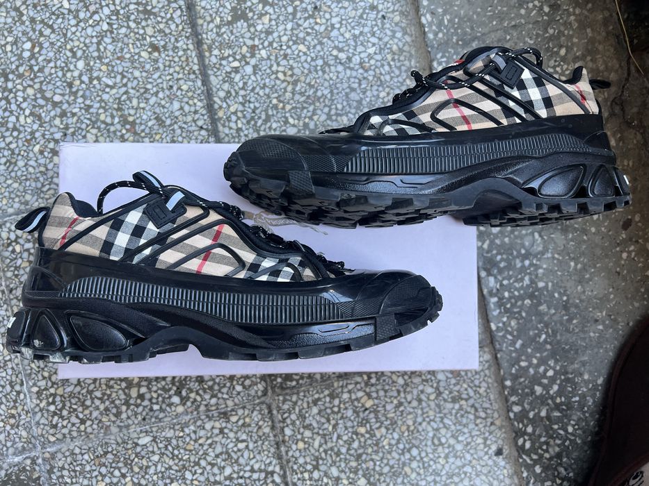 Обувки Burberry Arthur размер-44