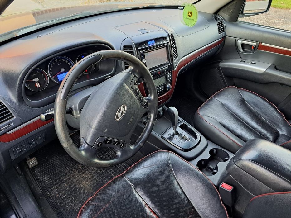 Hyundai  Santa Fe 2