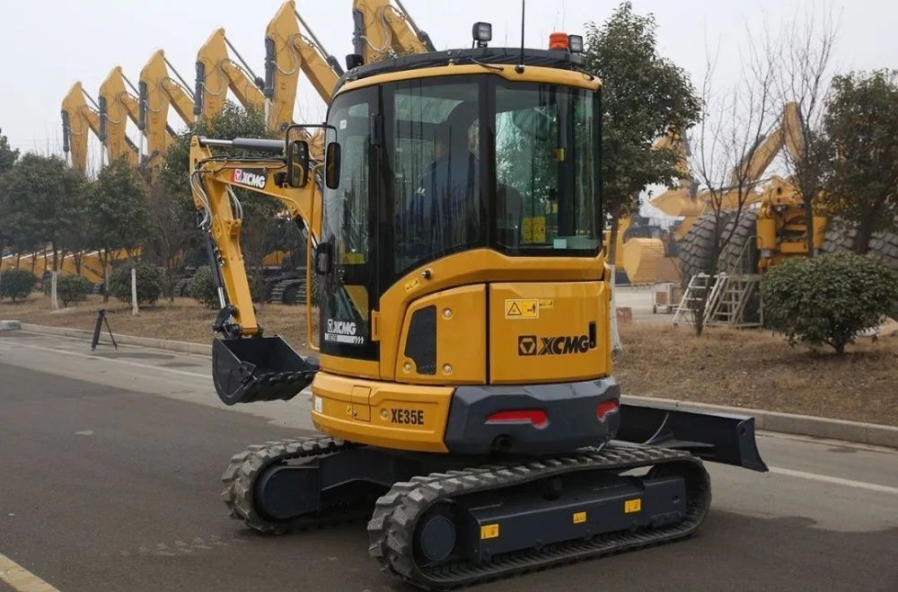 Miniexcavator nou 2024, XCMG XE35E 4.2tone, produs in Polonia [STOC]