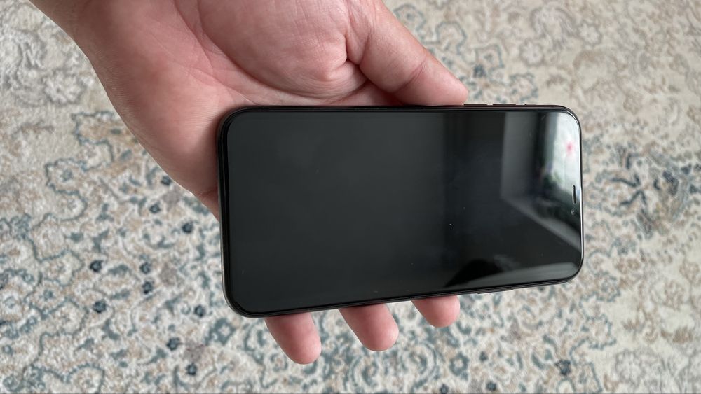 Айфон 11 на 64гь