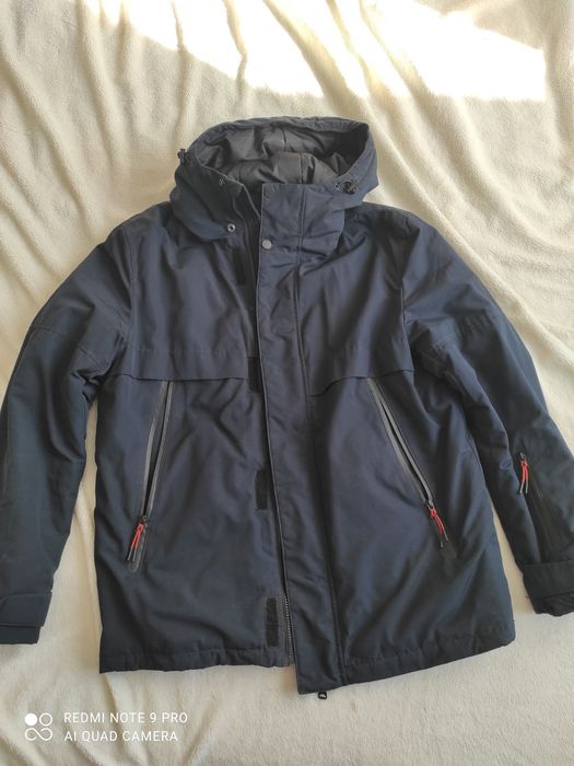Куртка мужская в отличном состоянии