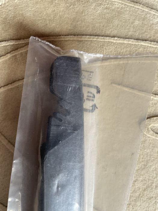 Задно рамо за чистачка Форд КА-2 (2009-2016г.)