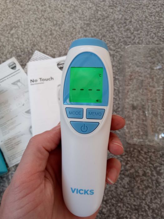 Termometru non contact Vicks