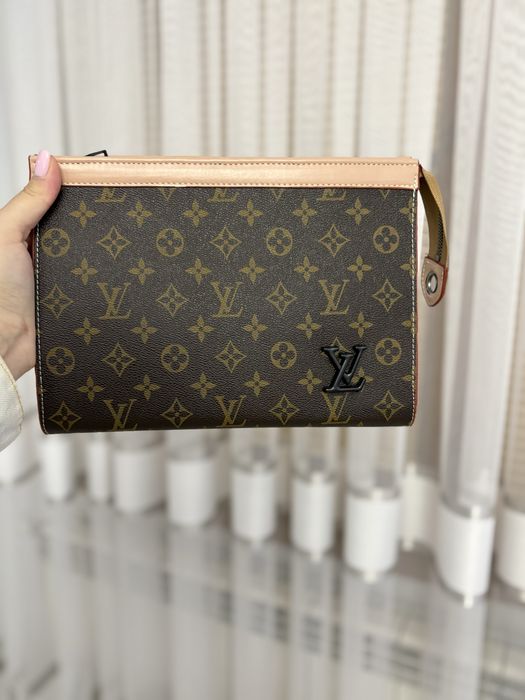 Клъч от естествена кожа louis vuitton