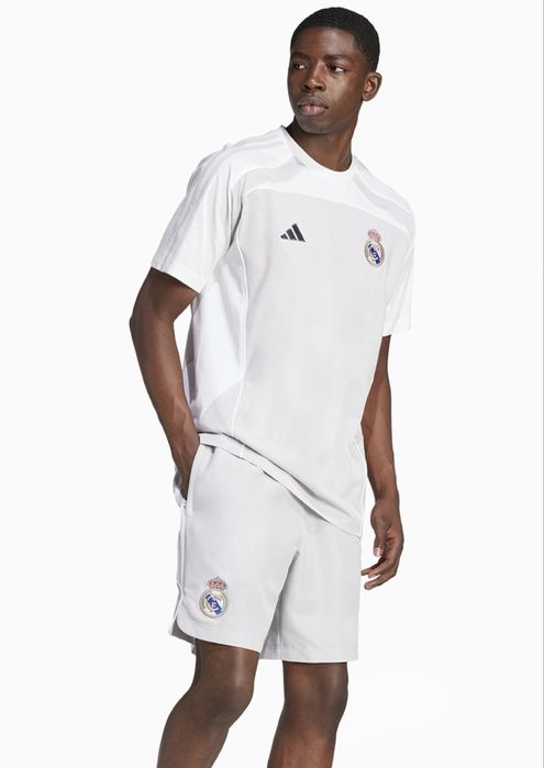 Real Madrid екип