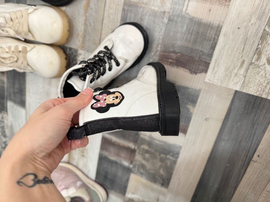 Боти и маратонки за момичета 26-29номер