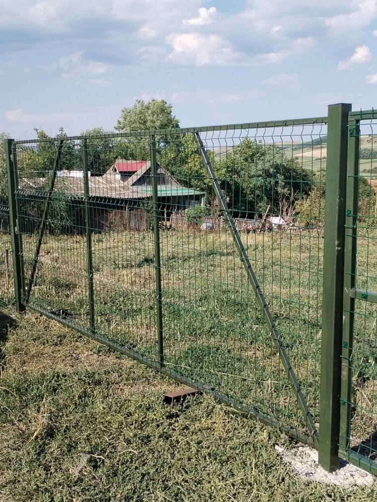 Imprejmuiri terenuri gradini livezi cu materiale sau doar manopera