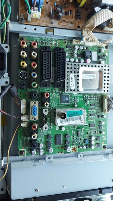 Dezmembrez tv Samsung LE32S62B
