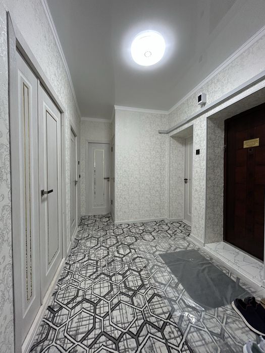 Продаётся 3-комнатная квартира с евроремонтом и новой мебелью!