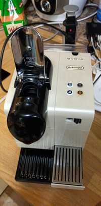 Espressor capsule Nespresso en520