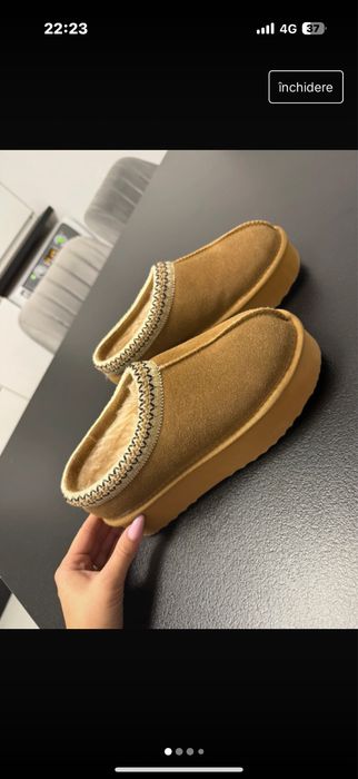 Papuci de iarna tip UGG