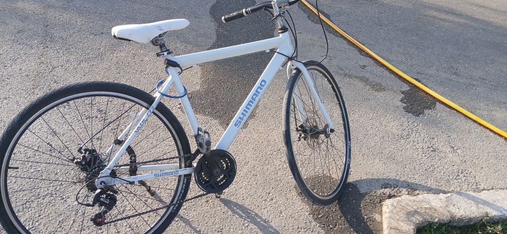 Veloseped sotiladi