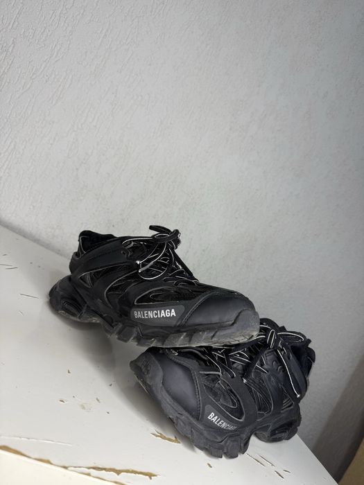 Balenciaga Track