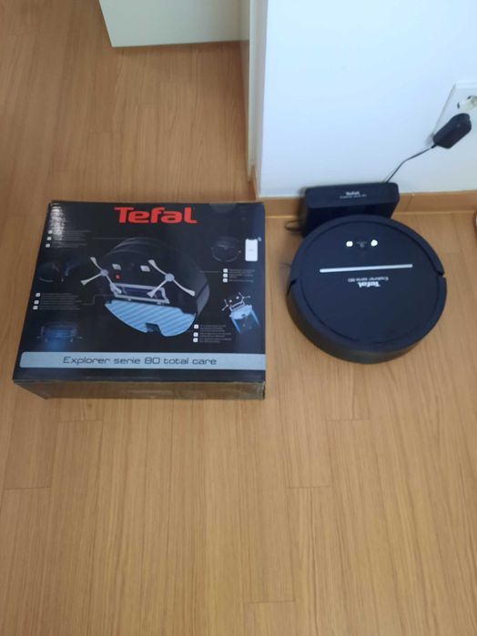Робот пылесос Tefal с функцией влажной уборки