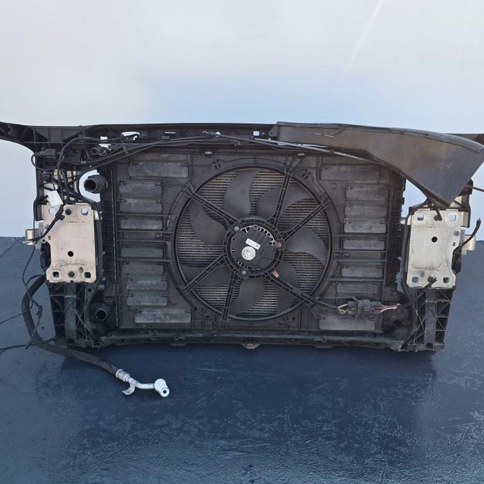 Trager cu ansamblu radiatoare Audi A4 8W2, B9 2.0TFSI