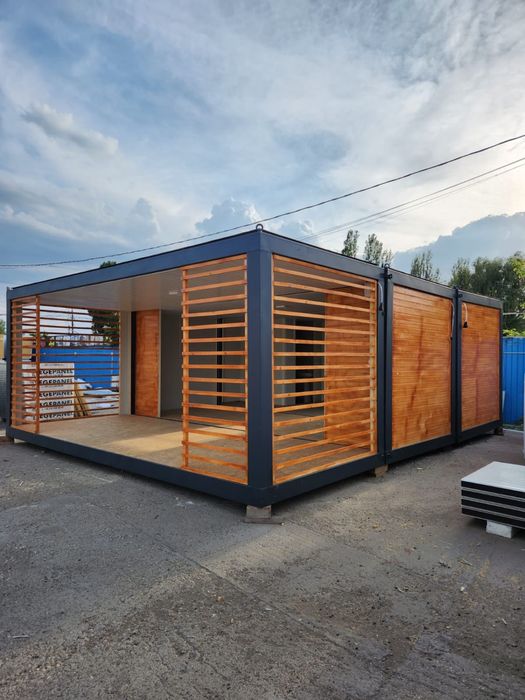 Vand containere modulare noi, dimensiune 2,4x6m ideal pentru spatii