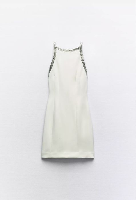 Бяла рокля от Зара