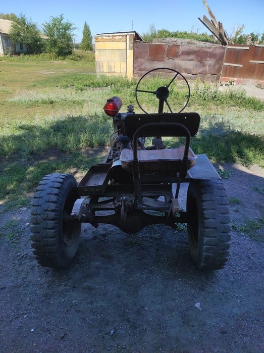 Продам минитрактор можно по частям