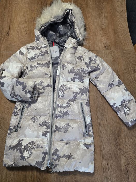 Оригинално детско яке Moncler