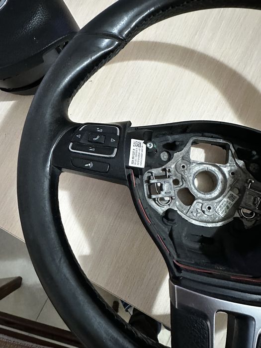 Volkswagen Мултиволан от голф 6/Golf VI