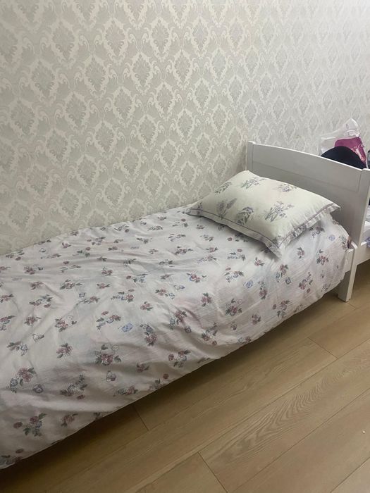 Продаю односпальный диван-кровать