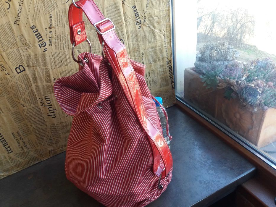 дамска раница,червена чанта.торба.