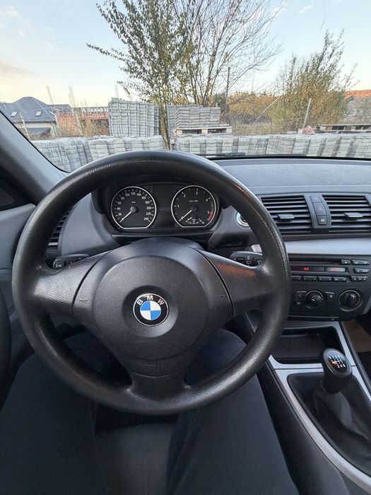 BMW Seria 1 e87 118d
