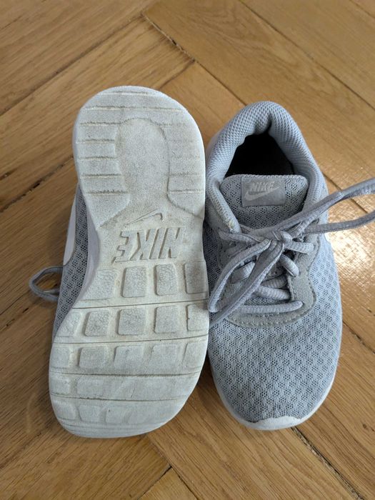 Vand adidasi Nike copii 16.5 cm