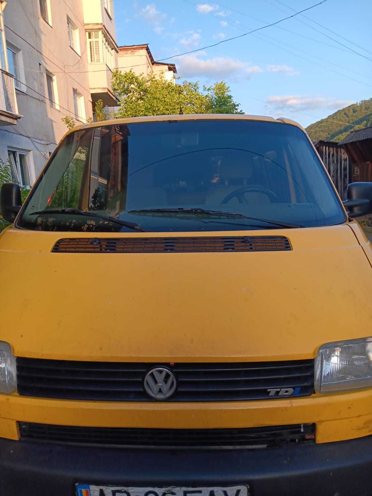 Volkswagen T4 9 locuri