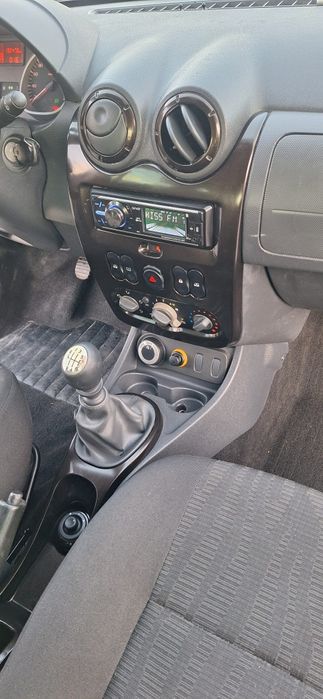 Dacia duster 4x4 an 2011