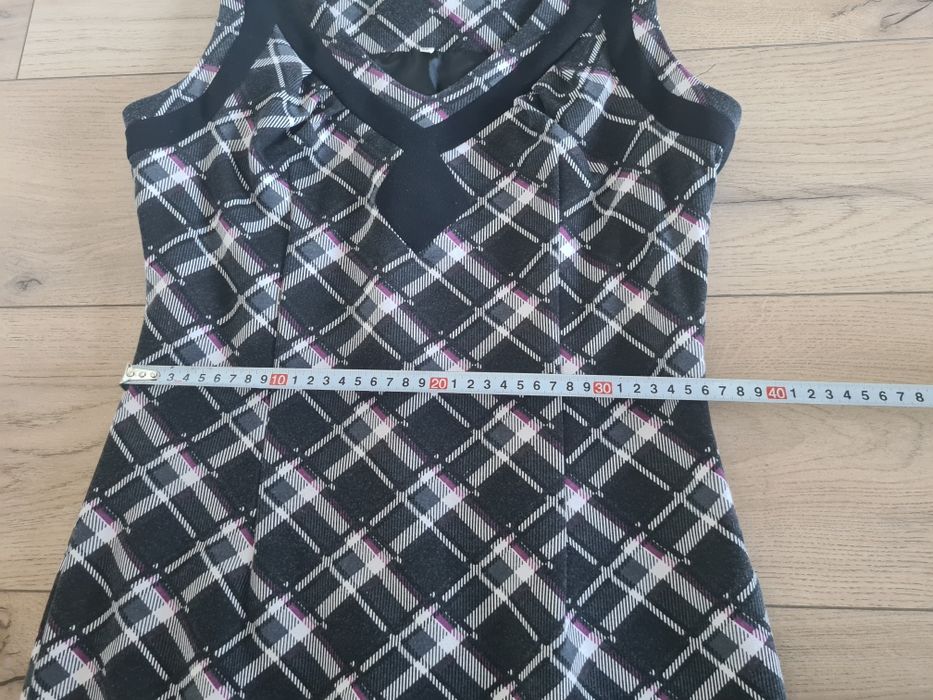 Costum de dama, elegant cu rochie și sacou