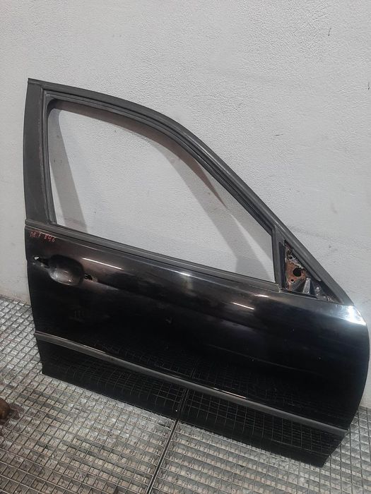 usa portiera dreapta fata bmw seria 3 e46