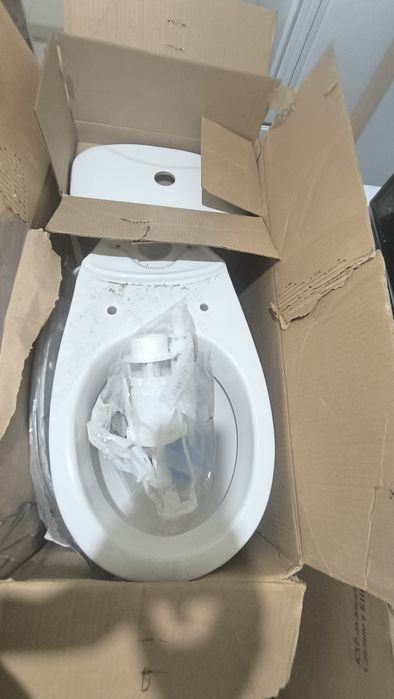 Унитаз / Туалет для ванной и Раковина. Новый