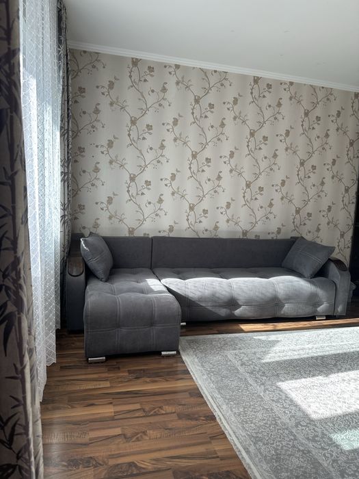 Продам угловой диван в хорошем состоянии