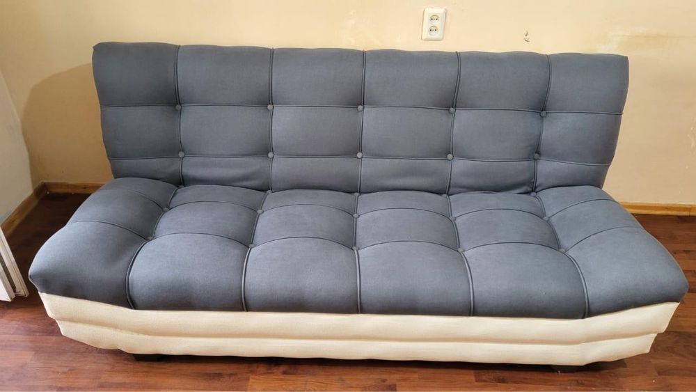 Продается диван (раскладной)