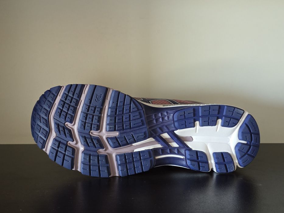 ASICS GEL-KAYANO 26/ 44.5номер 28.5см Стелка Нови с Кутия