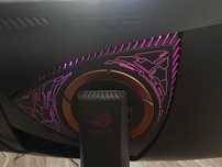 Asus ROG Swift PG27VQ – 165Hz, 2K, 27 инча геймърски монитор