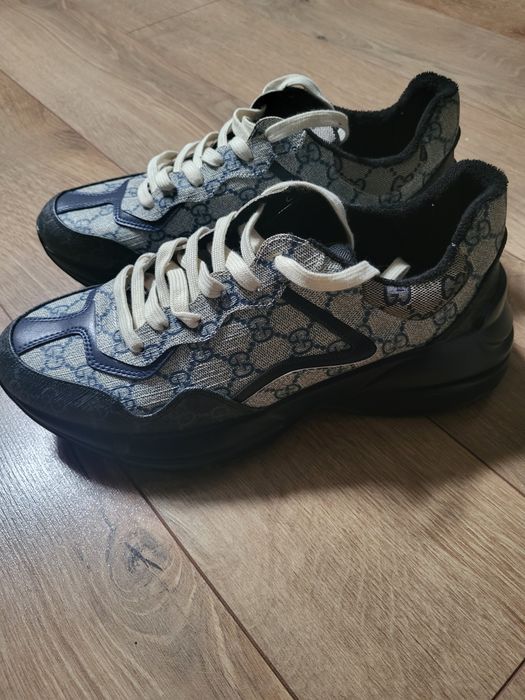 Adidași Gucci rhyton