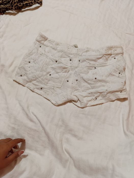 Pantaloni scurți dama Guess