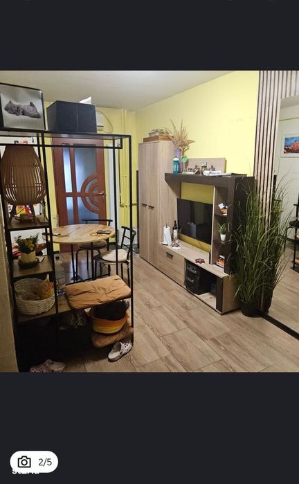 Apartament Sarari decomandat p/4 cu balcon