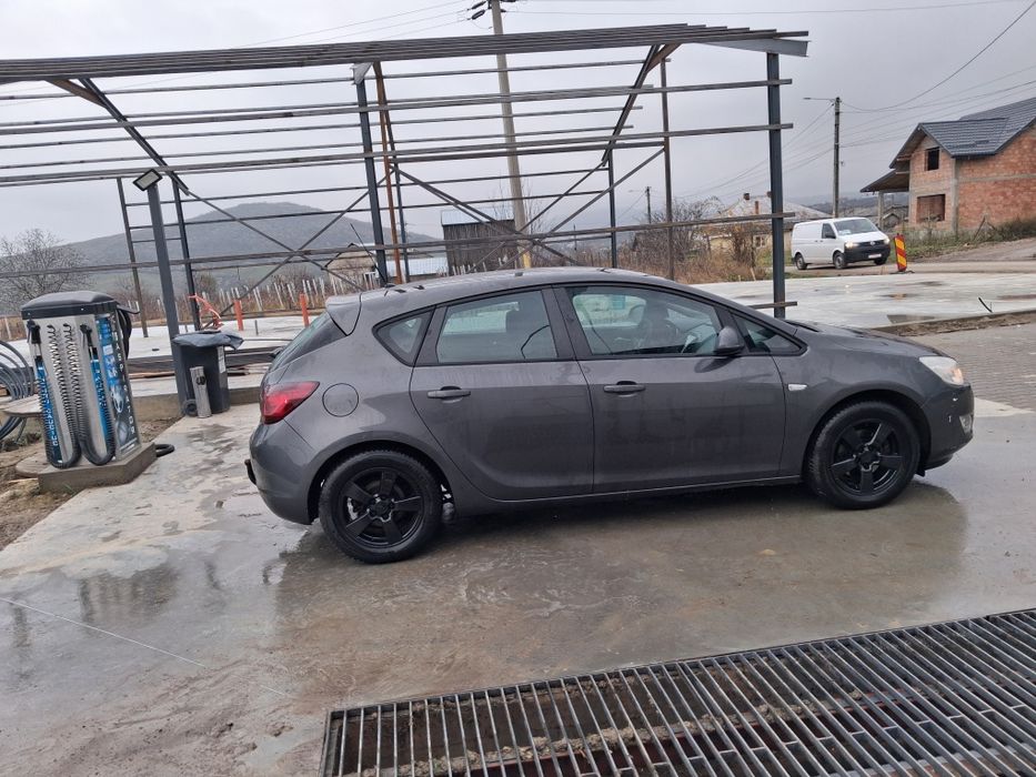 opel astra 1.3 diesel 2012