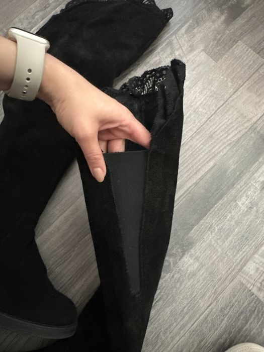 Дамски боти, едтесвен велур.