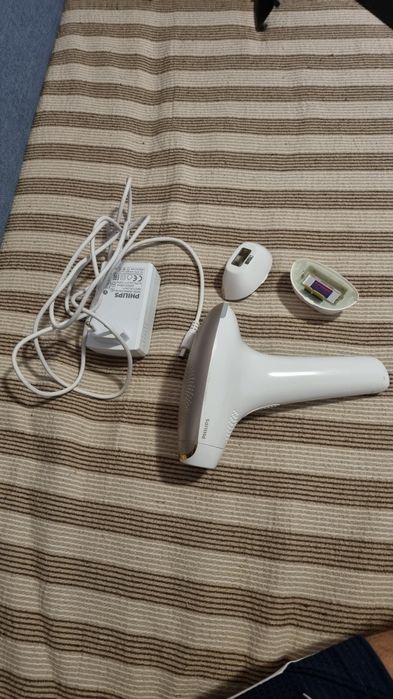 Фотоепилатор Phillips Lumea Advanced